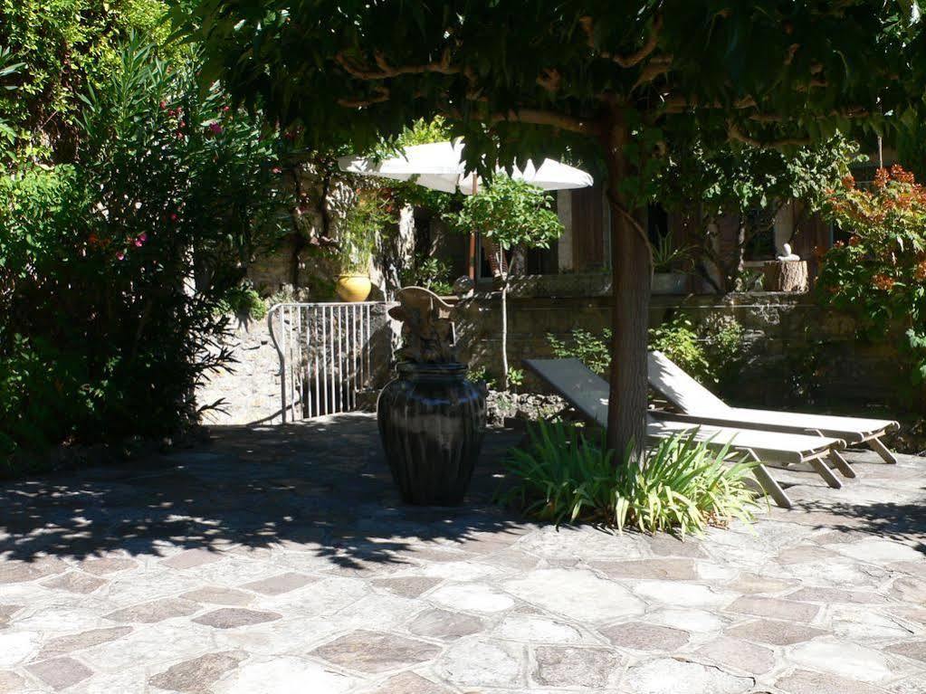 Bed and Breakfast Ermitage de Peyreleau Exterior foto
